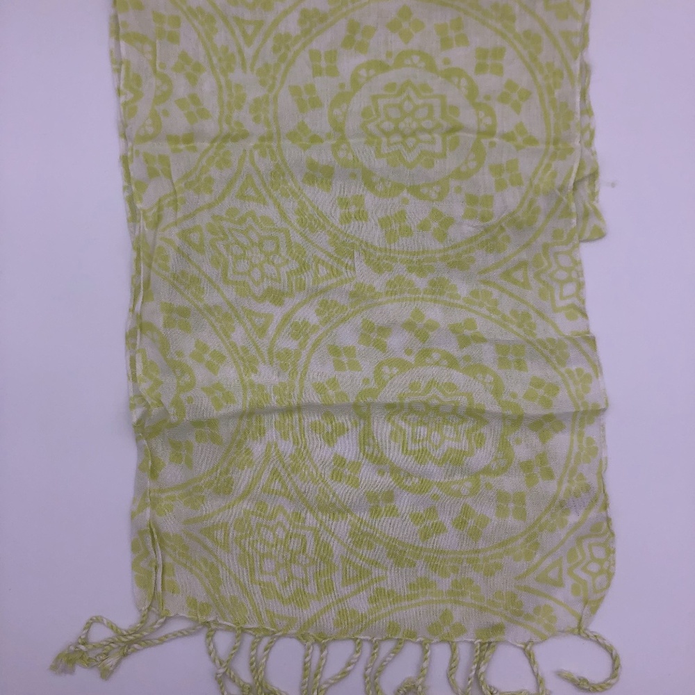 lightly used kids scarf